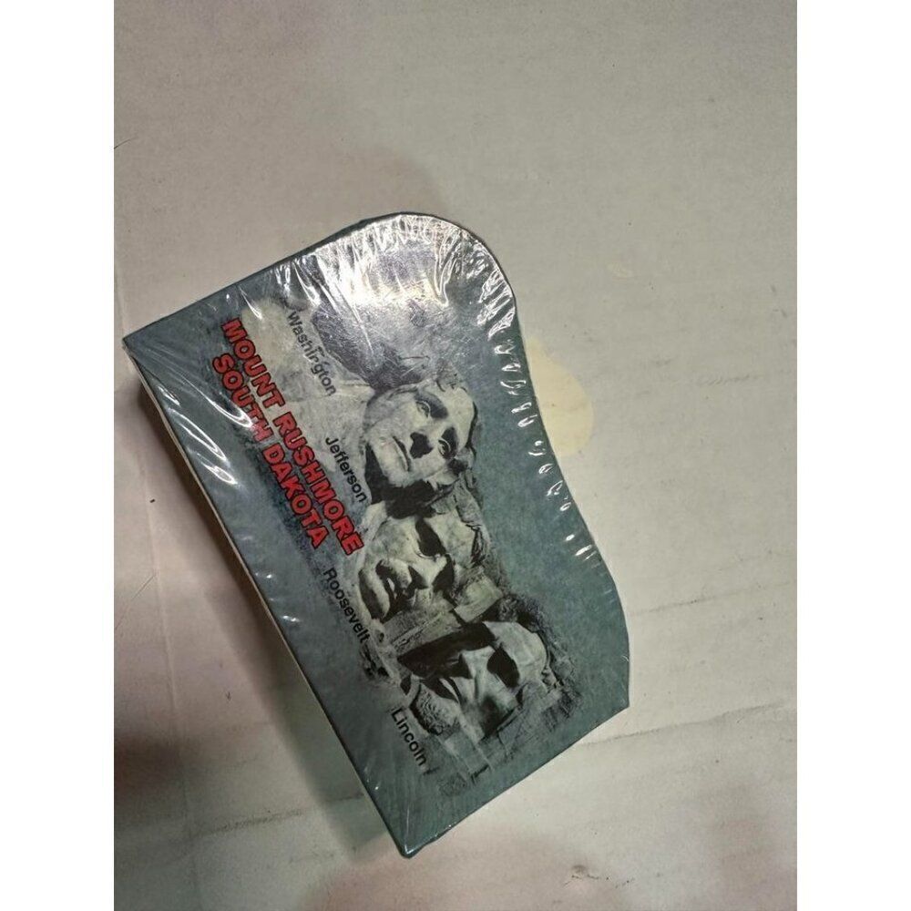 Mount Rushmore Playing Cards Souvenir Vintage And Sealed